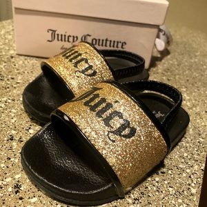 Juicy Couture Gold Glitter Sandals